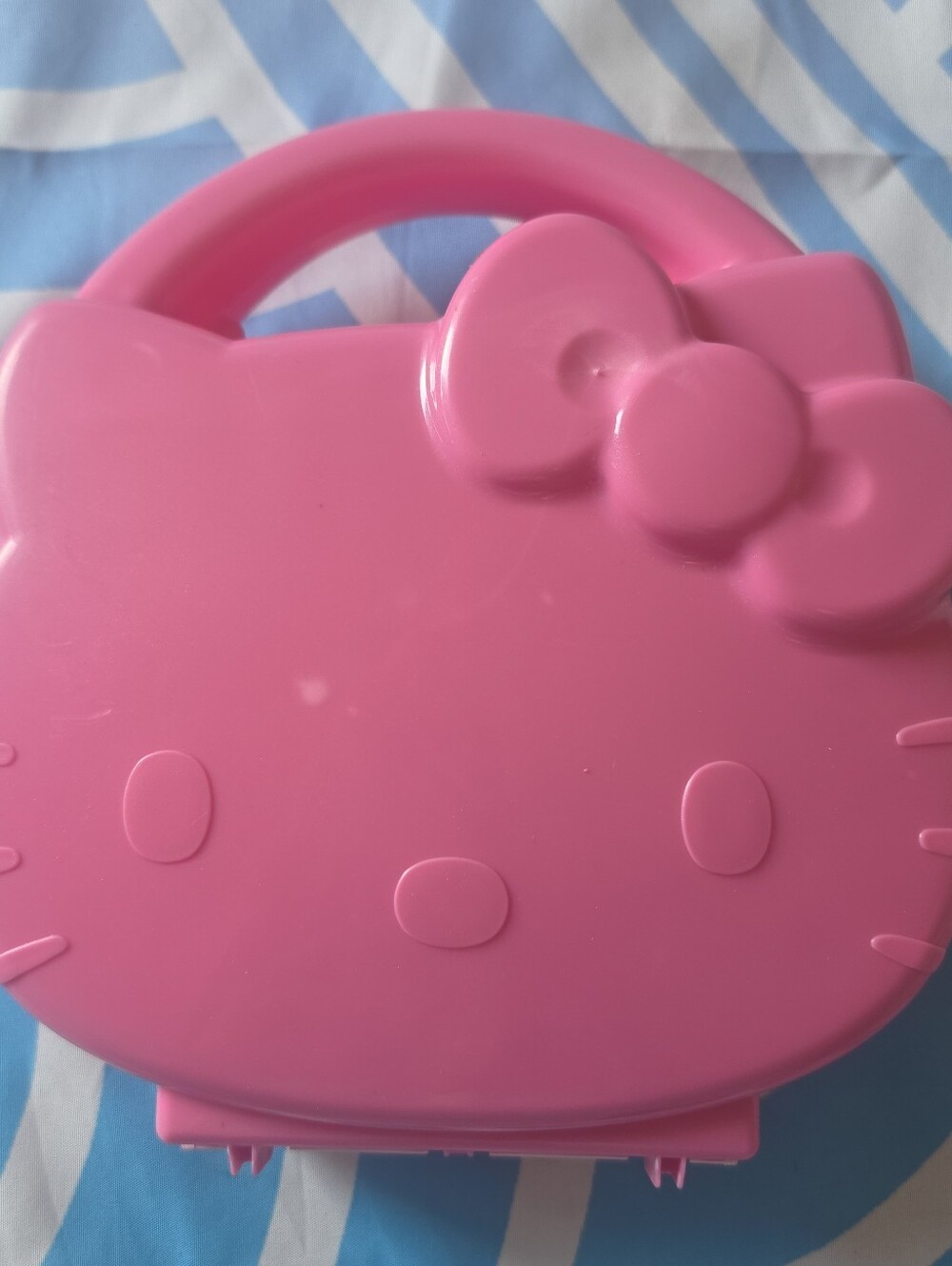 Y2K 2002 McDonald's Sanrio Hello Kitty LOT - Pink Plastic Case & SIX TOYS!